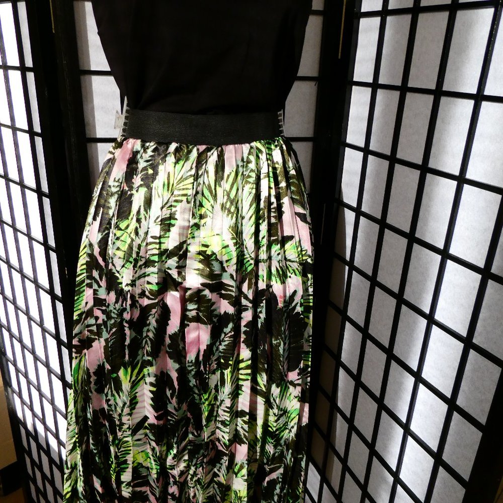 Leaf print Midi skirt from Forever21 plus